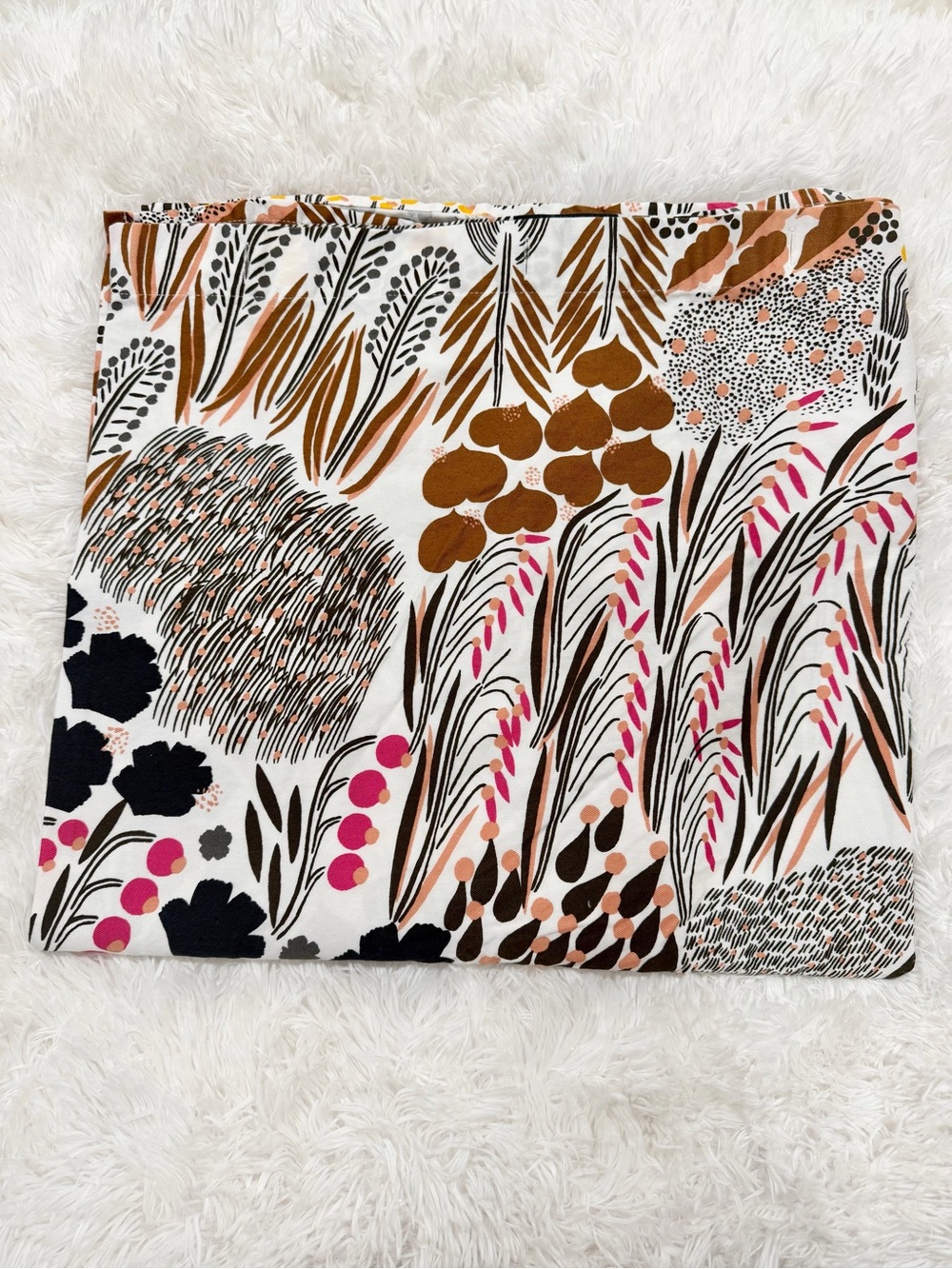 Marimekko Pieni Letto Floral Botanical Shower Curtain Scandinavian Modern - Picture 3 of 6